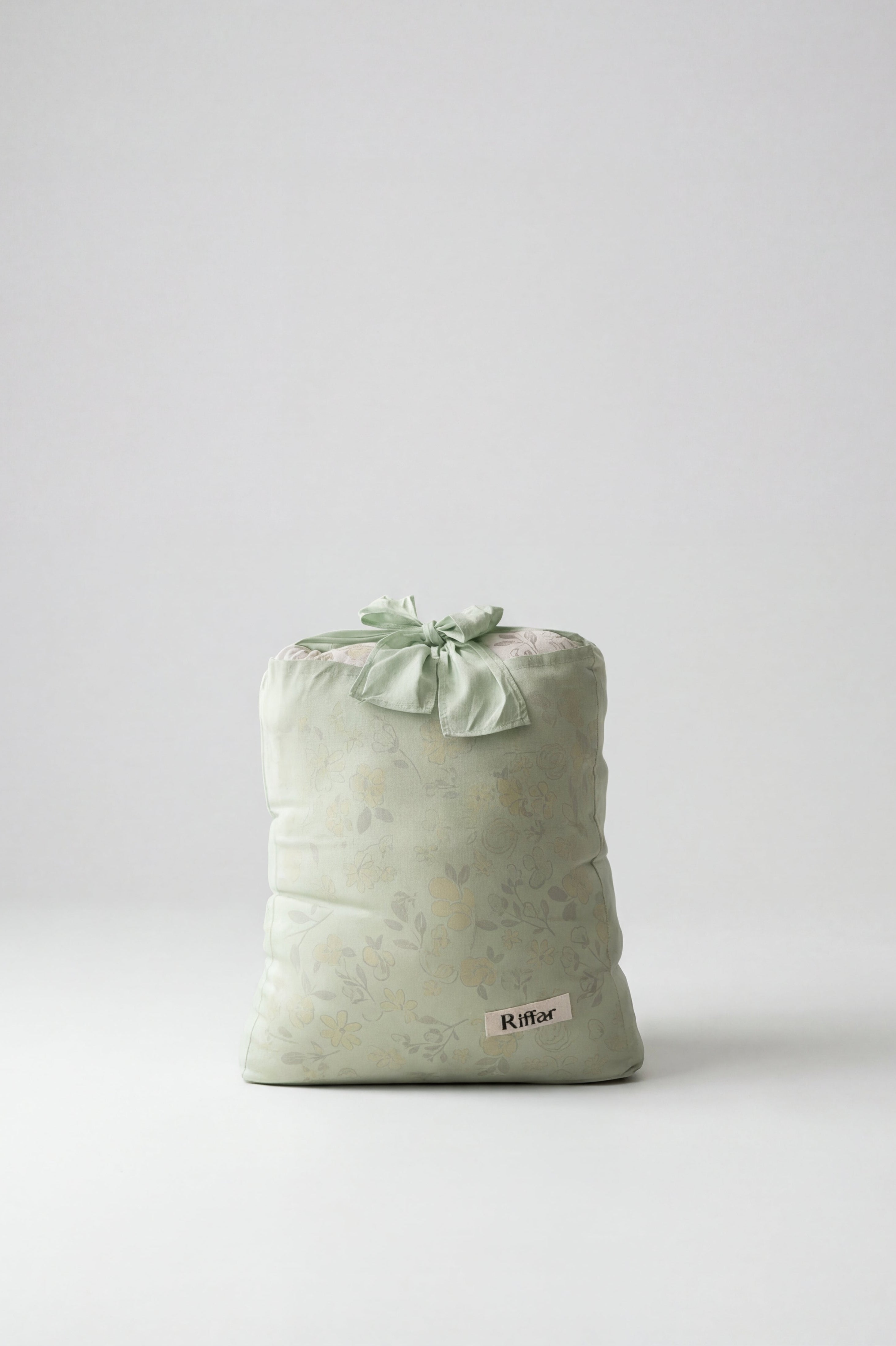 Riffar FluffySoft™ TENCEL™ Comforter Set – 100% Lyocell