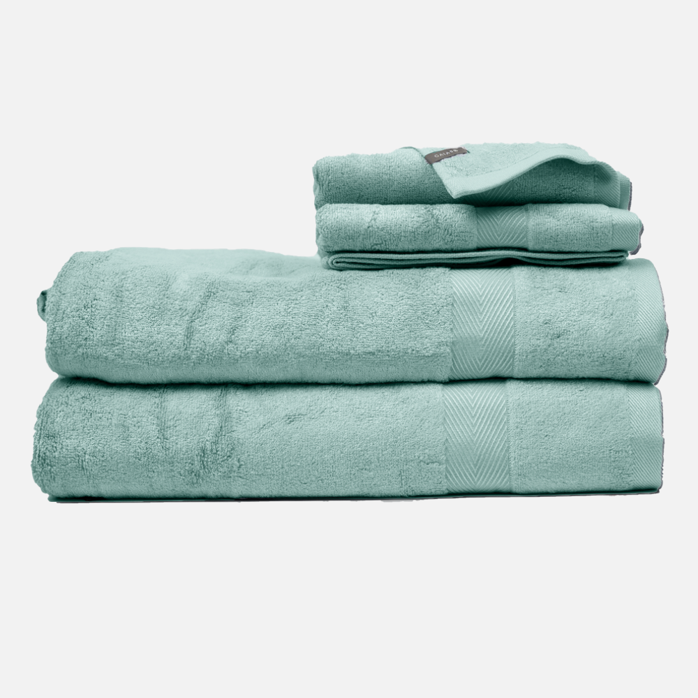 » NaturaPlush Bamboo Towel (100% off)